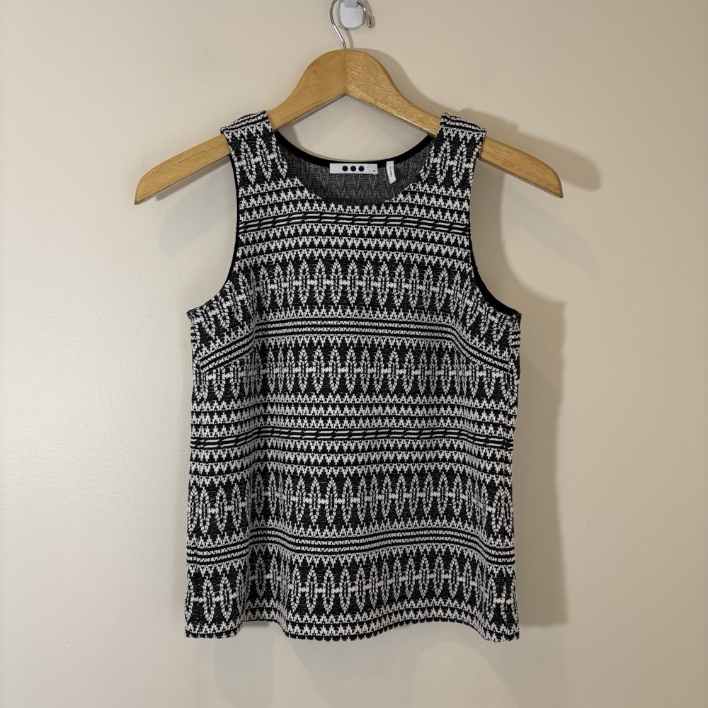 Three Dots Women Woven‎ Top XS Black White Sleeveless Ethnic Boho Indie Festival